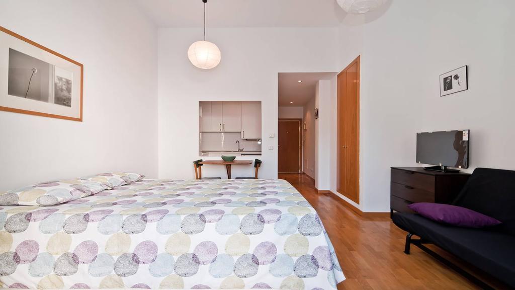 Apartament Concepcion Jeronima Madryt Zewnętrze zdjęcie
