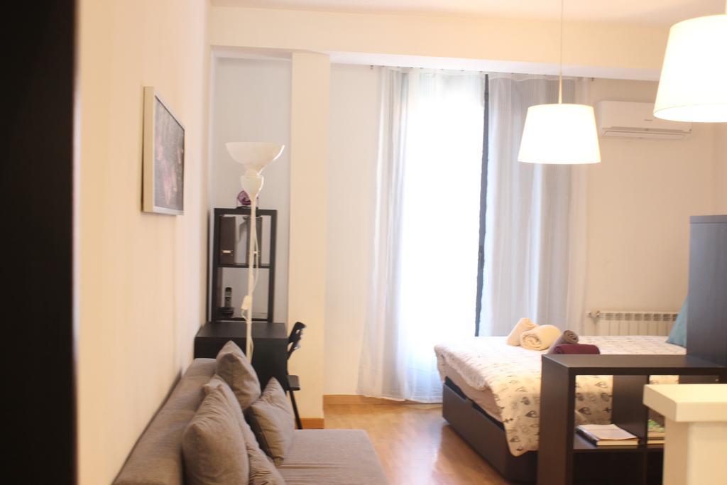 Apartament Concepcion Jeronima Madryt Zewnętrze zdjęcie