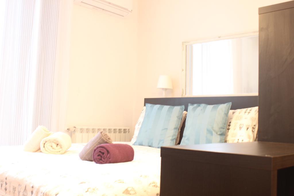 Apartament Concepcion Jeronima Madryt Zewnętrze zdjęcie
